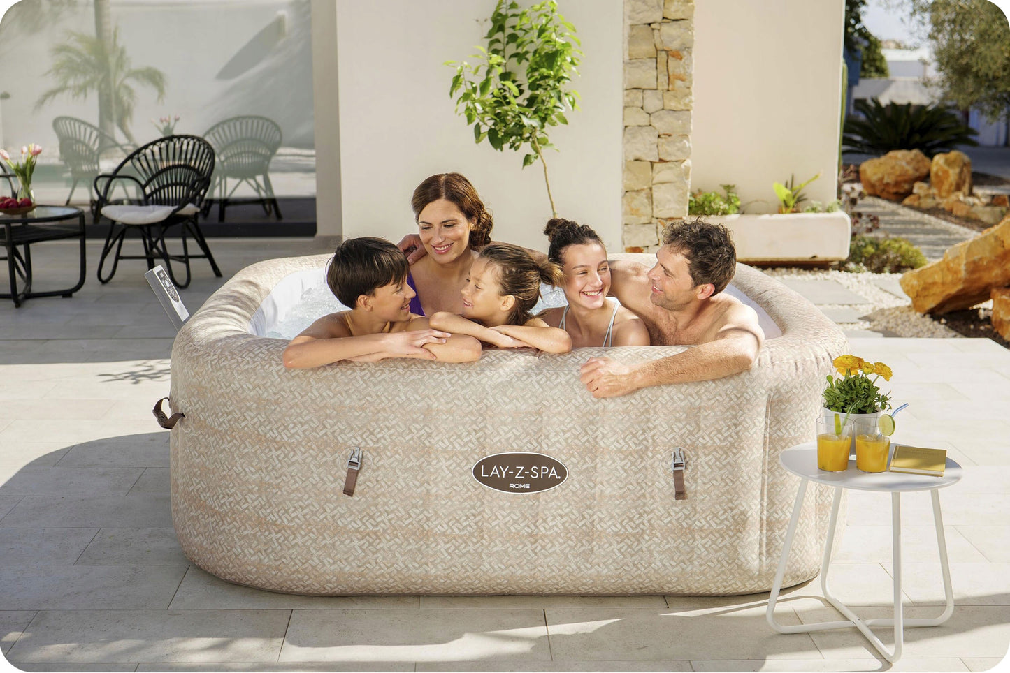 PRIPUČIAMAS SODO SPA AirJet Rome HIDROMASAŽAS Bestway 7 asm. 201cm