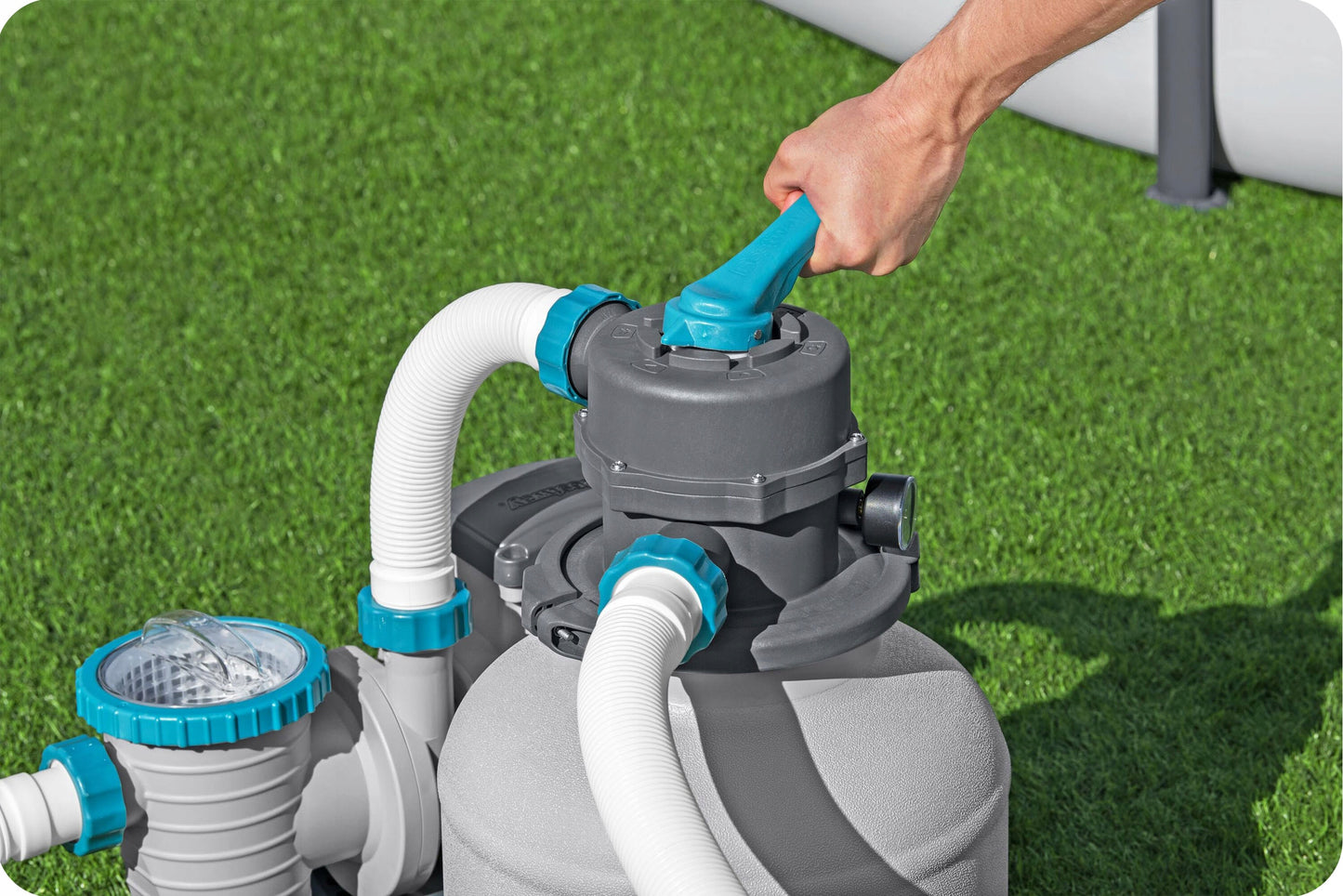 Smėlio siurblys baseino filtrui 8327 l/h + smėlio 25kg jungiamosios žarnos Bestway